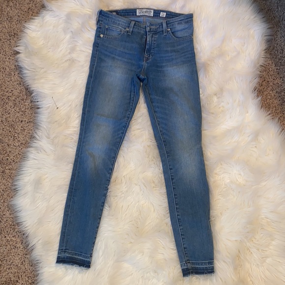 Lucky Brand Ava Skinny Ankle - Picture 2 of 4